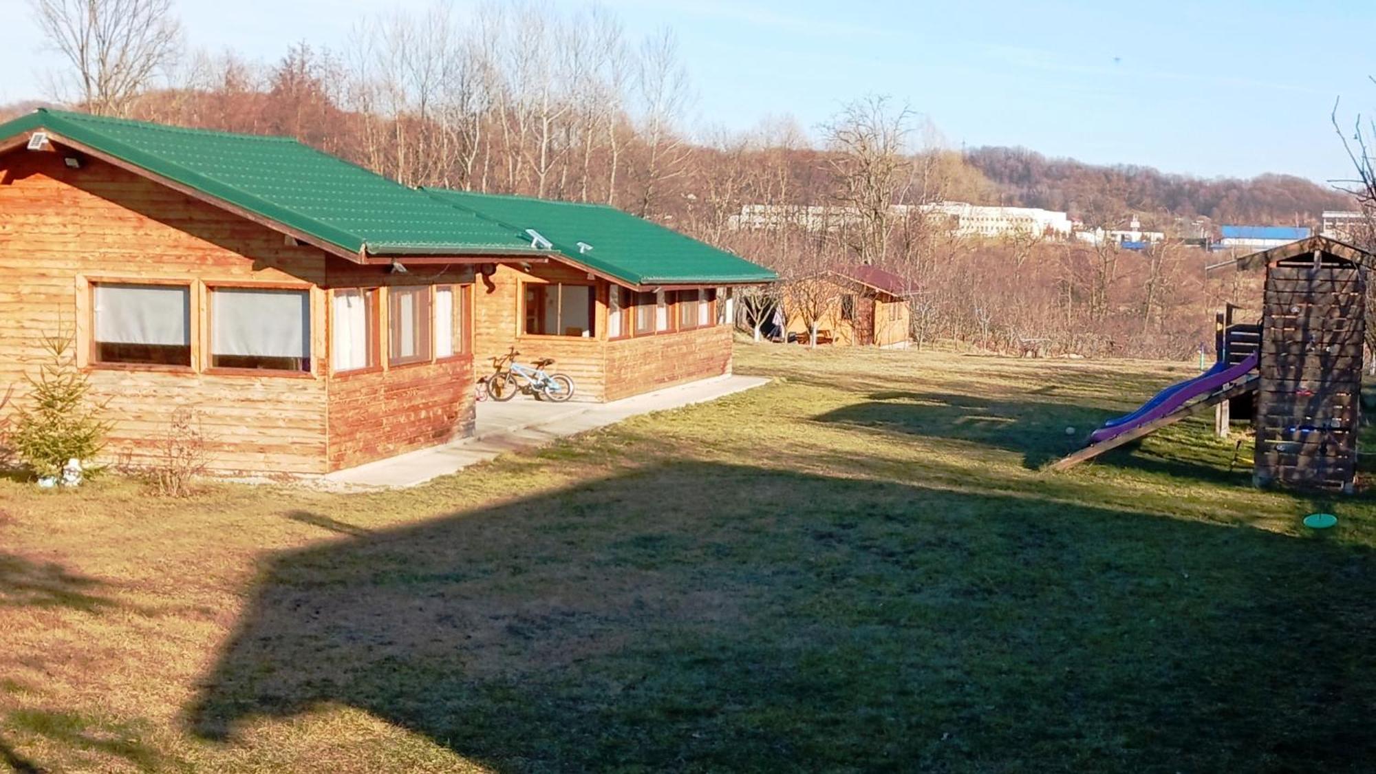 La Livada Vila Valea Danului Exterior foto